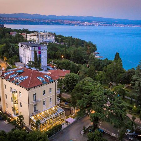 Hotel Villa Eugenia Lovran Exterior photo